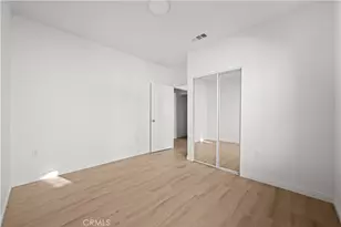 731 E 41st Pl, Los Angeles, CA 90011 - Photo 41