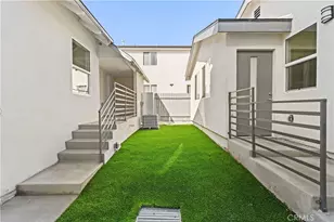 731 E 41st Pl, Los Angeles, CA 90011 - Photo 15