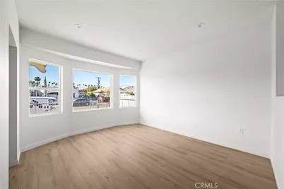 731 E 41st Place, Los Angeles, CA 90011 - Photo 27