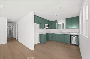 731 E 41st Pl, Los Angeles, CA 90011 - Photo 47