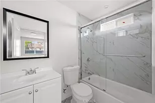 731 E 41st Pl, Los Angeles, CA 90011 - Photo 57