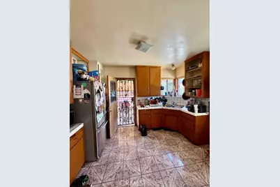 904 E Stockton, Compton, CA 90221 - Photo 9