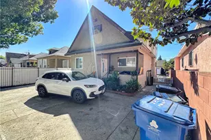 1208 E 34th St, Los Angeles, CA 90011 - Photo 3