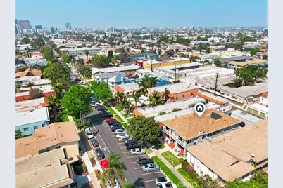 1621 E 1st Street, Long Beach, CA 90802 - Photo 25