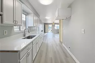 6927 Estrella Ave, Los Angeles, CA 90044 - Photo 7