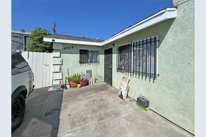 6927 Estrella Avenue, Los Angeles, CA 90044 - Photo 3