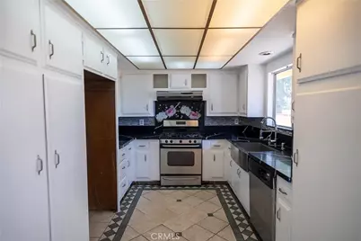 1401 Carob, Montebello, CA 90640 - Photo 17