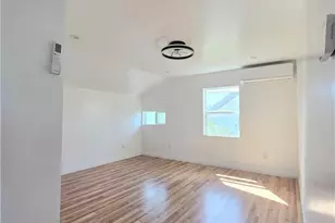 1330 W 48th, Los Angeles, CA 90037 - Photo 9