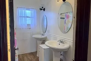 1021 W Chandler St, Wilmington, CA 90744 - Photo 15