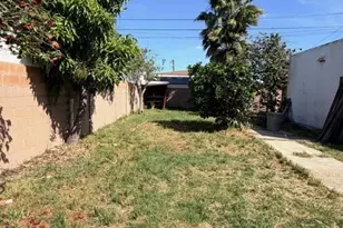 1021 W Chandler St, Wilmington, CA 90744 - Photo 25