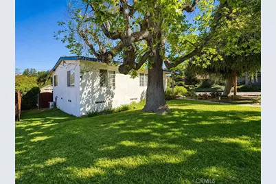 555 Hickory Lane, Pasadena, CA 91103 - Photo 31