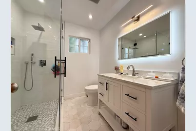 555 Hickory Lane, Pasadena, CA 91103 - Photo 11