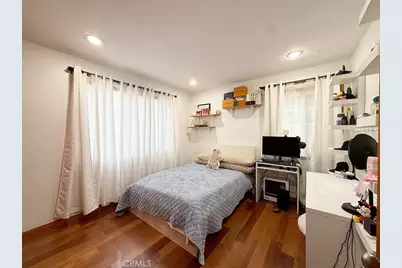 555 Hickory Lane, Pasadena, CA 91103 - Photo 13