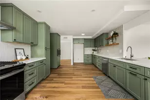 18717 De Voss Ave, Cerritos, CA 90703 - Photo 9