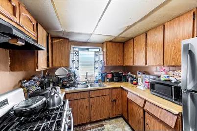 134 E 56th, Los Angeles, CA 90011 - Photo 7