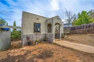 1023 De Garmo Dr, Los Angeles, CA 90063 - Photo 3