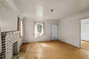 1023 De Garmo Dr, Los Angeles, CA 90063 - Photo 17