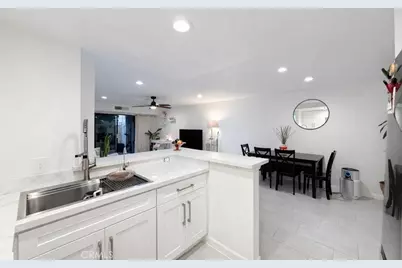 700 W 3rd Street #A104, Santa Ana, CA 92701 - Photo 5