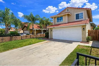 359 Bahia Street, Perris, CA 92571 - Photo 3