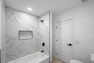 10947 Atkinson, Inglewood, CA 90303 - Photo 25