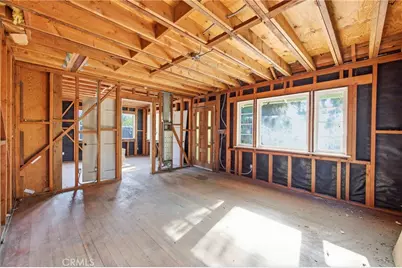 10064 Sunland Boulevard, Sunland, CA 91040 - Photo 37