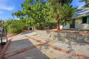 10064 Sunland Blvd, Sunland, CA 91040 - Photo 21