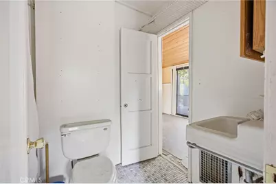 10064 Sunland Boulevard, Sunland, CA 91040 - Photo 49
