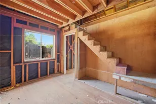 10064 Sunland Blvd, Sunland, CA 91040 - Photo 45