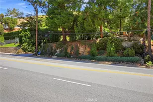 10064 Sunland Blvd, Sunland, CA 91040 - Photo 53