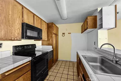 25735 Hogan Drive #E15, Valencia, CA 91355 - Photo 9