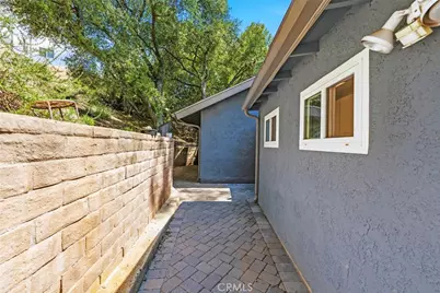 6489 Alta Gracia, Tujunga, CA 91042 - Photo 47