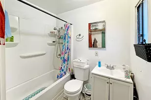 348 W Vernon Ave, Los Angeles, CA 90037 - Photo 17