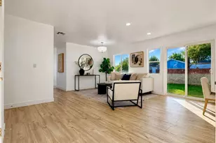 13345 Ottoman, Pacoima, CA 91331 - Photo 9