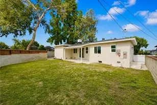 13345 Ottoman, Pacoima, CA 91331 - Photo 19