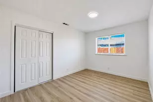 43815 Gillan, Lancaster, CA 93535 - Photo 17