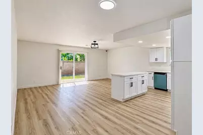 43815 Gillan, Lancaster, CA 93535 - Photo 7