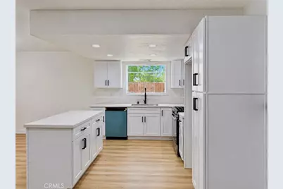 43815 Gillan, Lancaster, CA 93535 - Photo 5