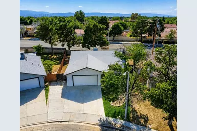 43815 Gillan, Lancaster, CA 93535 - Photo 25