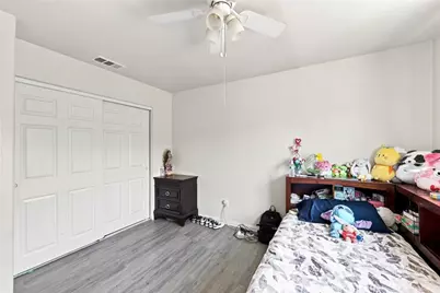 27708 Carlton Oaks Street, Murrieta, CA 92562 - Photo 43