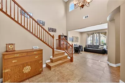 27708 Carlton Oaks Street, Murrieta, CA 92562 - Photo 11