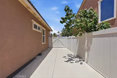 27708 Carlton Oaks Street, Murrieta, CA 92562 - Photo 59