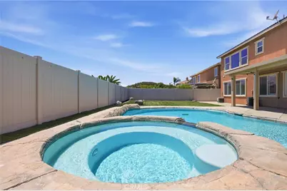 27708 Carlton Oaks Street, Murrieta, CA 92562 - Photo 47