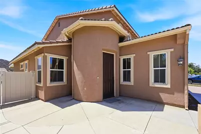 27708 Carlton Oaks Street, Murrieta, CA 92562 - Photo 7