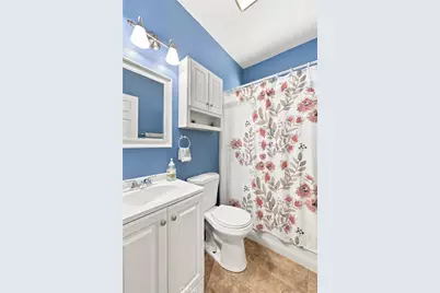 27708 Carlton Oaks Street, Murrieta, CA 92562 - Photo 17