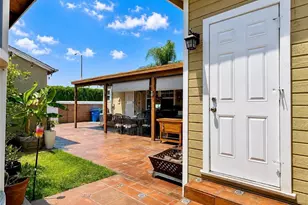 8734 Parrot Ave, Downey, CA 90240 - Photo 19