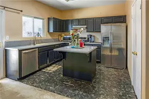 13399 Dover, Victorville, CA 92392 - Photo 9