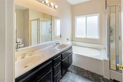 13399 Dover, Victorville, CA 92392 - Photo 11