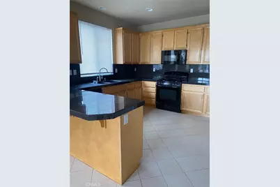 26077 Rojo Tierra, Moreno Valley, CA 92555 - Photo 5