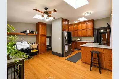 7015 Barton Street, San Bernardino, CA 92404 - Photo 9