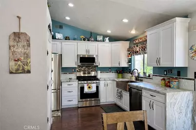 1063 Barnes Court, Calimesa, CA 92320 - Photo 5